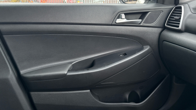 Hyundai Tucson 1.6 GDi SE Nav 5dr 2WD Petrol Estate